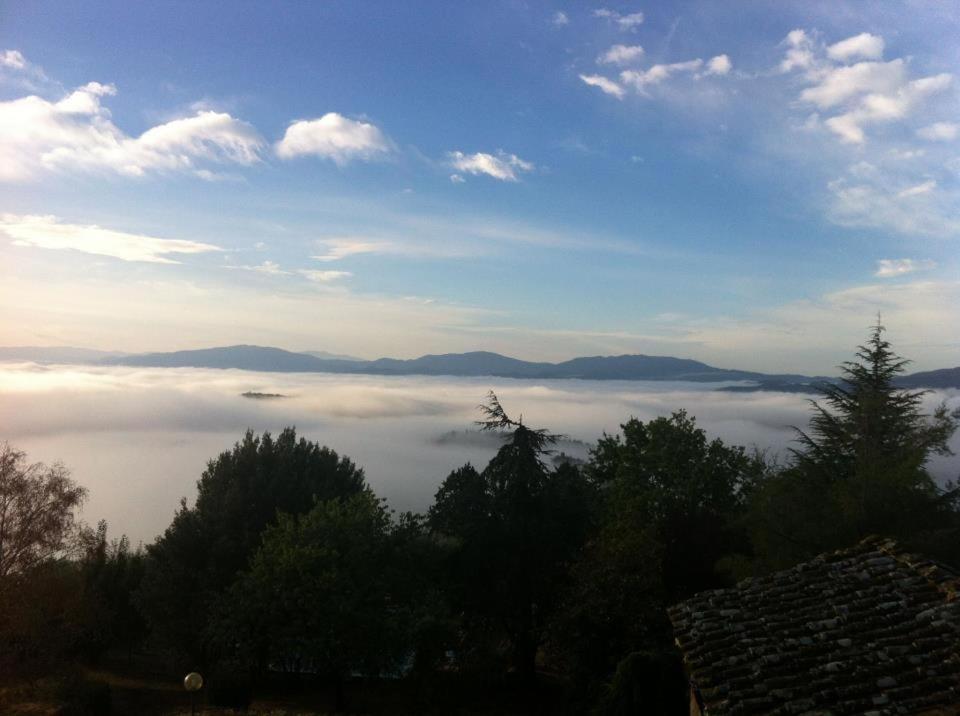 Agriturismo Il Palazzaccio Βίλα Galliano Εξωτερικό φωτογραφία